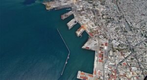Πυρομαχικό υλικό εντοπίστηκε στο λιμάνι της Θεσσαλονίκης – Πιθανόν οβίδα του Β΄Παγκοσμίου