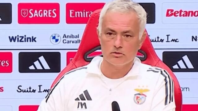 O Moυρίνιο τη “λέει” σε δημοσιογράφο και γίνεται viral: “Έγραψες ψέματα για μένα, είσαι τιμωρημένος, δεν θα απαντήσω στην ερώτησή σου” (Βίντεο)