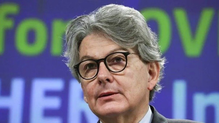 Κλιμακώνεται η σύγκρουση ΗΠΑ – ΕΕ για τους κανόνες του ψηφιακού κόσμου