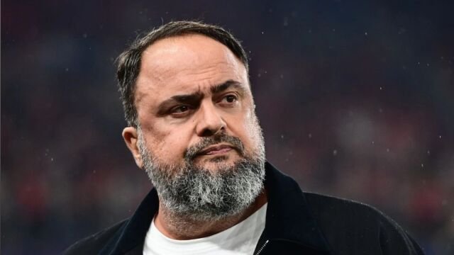 Νότιγχαμ Φόρεστ: Ο Βαγγέλης Μαρινάκης θα τιμήσει τη μνήμη του θρυλικού Τζον Ρόμπερτσον