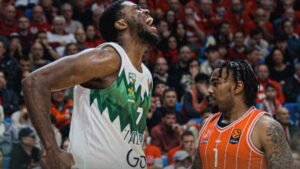 Euroleague: Τρομερή Ζαλγκίρις… πάτησε την Χάποελ, στην Βιλερμπάν κατέληξε το γαλλικό ντέρμπι (Βίντεο)