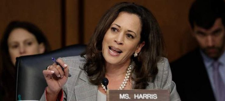 Κάμαλα Χάρις για Βενεζουέλα: Όλα γίνονται για το πετρέλαιο