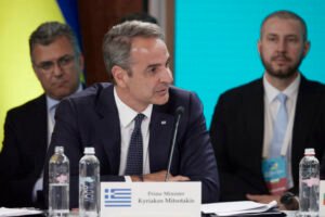 Μητσοτάκης στη «Συμμαχία των Προθύμων»: Η Ελλάδα δεν θα συμμετάσχει σε μία ευρωπαϊκή στρατιωτική δύναμη στην