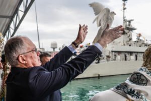 Κωνσταντίνος Τασούλας για Θεοφάνια: Φως και αλήθεια ως οδηγός προσωπικής και συλλογικής αναγέννησης