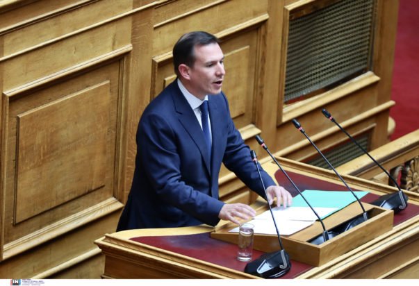 Δουδωνής στον Realfm 97,8 για Καρυστιανού: Ακόμη κι εκείνοι που επικρίνουν τα κόμματα, θέλουν να γίνουν