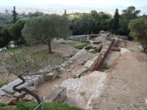 Ακρόπολη: Ξεκινά η ανάδειξη του Διατειχίσματος των Δυτικών Λόφων και η αναβάθμιση του εκδοτηρίου