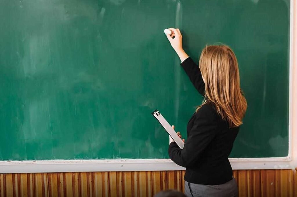 Νέες προσλήψεις αναπληρωτών εκπαιδευτικών σε σχολικές μονάδες: Ποιοι μπορούν να υποβάλουν αίτηση και μέχρι