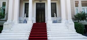 ΚΥΣΕΑ: Παράταση της θητείας των Αρχηγών των Γενικών Επιτελείων Στρατού, Ναυτικού και Αεροπορίας
