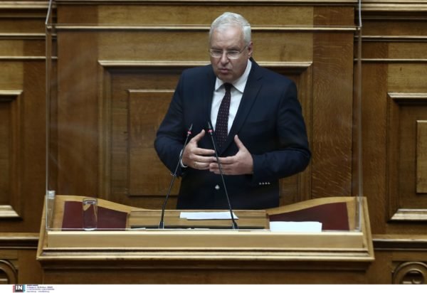 Το ΠΑΣΟΚ καταδικάζει την επίθεση κατά του βουλευτή του Ιλχάν Αχμέτ