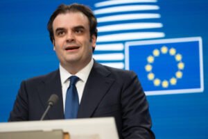 Αφιέρωμα του Il Foglio στον νέο πρόεδρο του Eurogroup: «Κυριάκος Πιερρακάκης, μια βαθιά ευρωπαϊκή ιστορία»