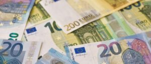 ΙΟΒΕ: Βελτιώθηκε το οικονομικό κλίμα τον Δεκέμβριο του 2025 – Τι δείχνουν τα στοιχεία – enikonomia.gr