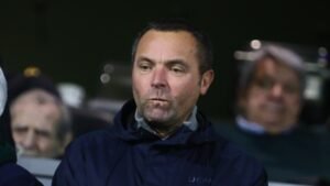 Ολυμπιακός: Βολές για διαιτησία, Λανουά και προειδοποίηση για τον προημιτελικό με ΠΑΟΚ – “Elite διαιτητής αλλιώς να αναβάλουν το ματς”