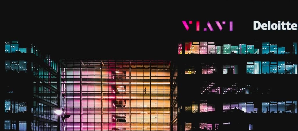 Έκθεση Deloitte: Τι δείχνουν τα νέα στοιχεία για τον ασφαλιστικό κλάδο παγκοσμίως – enikonomia.gr