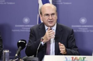 Χατζηδάκης: Αυτές είναι οι 11 δεσμεύσεις της κυβέρνησης για το 2026 – Τι θα ανακοινωθεί στη ΔΕΘ του