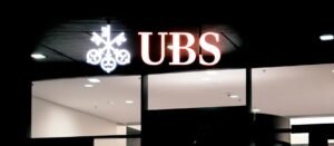 UBS: Τέλος ο Σέρτζιο Ερμότι από CEO της τράπεζας – Ποιοι είναι οι επικρατέστεροι υποψήφιοι διάδοχοί του –