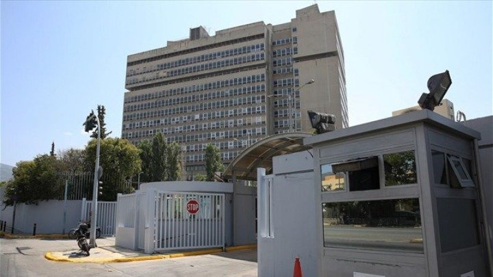 ΕΛΑΣ: Προϊόν AI οι φωτογραφίες με τη σύλληψη εκπαιδευτικών στη Νέα Ιωνία – Ανακριβή τα δημοσιεύματα