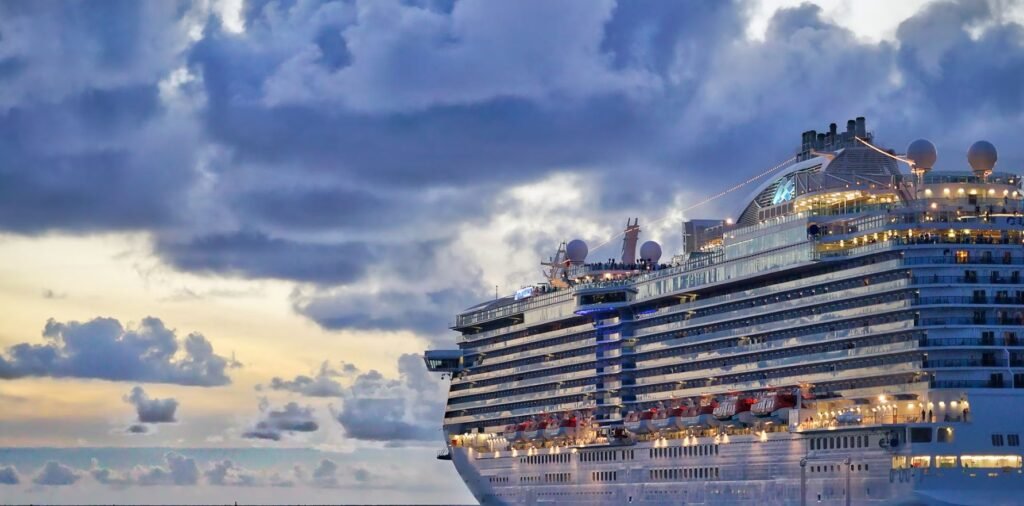 Ελληνική κρουαζιέρα: Ρεκόρ αφίξεων αλλά και προειδοποιήσεις για στρεβλώσεις – enikonomia.gr