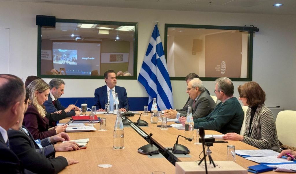 Έρχονται παρεμβάσεις για απλούστευση πολεοδομικών διαδικασιών, ενεργειακή αναβάθμιση κτιρίων και δασικές