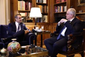 Μητσοτάκης σε Τασούλα: Να πρυτανεύσει η λογική και ο διάλογος για να αποφύγουμε τα χειρότερα στις σχέσεις ΕΕ