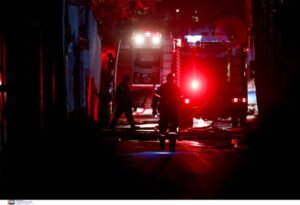 Κακοκαιρία: Σε γενική επιφυλακή η Πυροσβεστική στην Αττική – Οι αποφάσεις της διυπουργικής σύσκεψης και οι δηλώσεις Κεφαλογιάννη