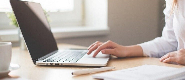 Έκτακτα μέτρα για εργαζόμενους λόγω ακραίων καιρικών φαινομένων: Παύση υπαίθριων εργασιών και τηλεργασία