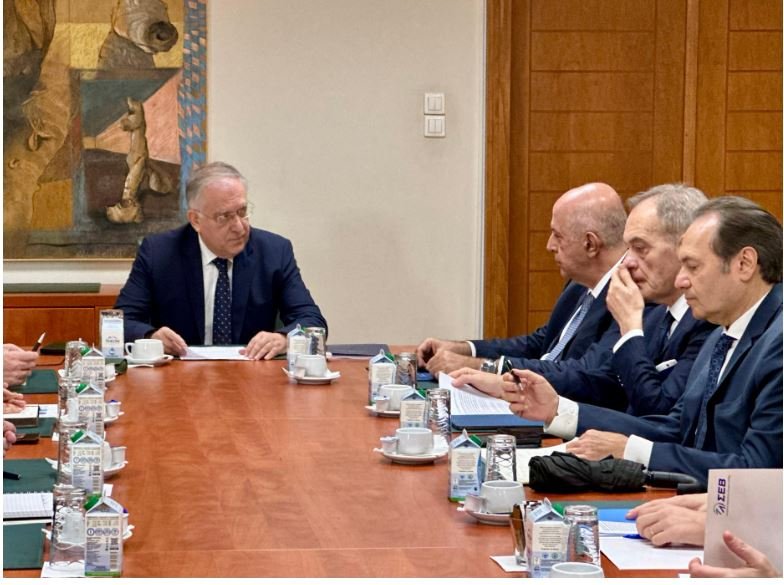 Βιομηχανία: Πότε θα ψηφιστεί το νομοσχέδιο για την απλοποίηση διαδικασιών – Όλα όσα είπε ο Θεοδωρικάκος –