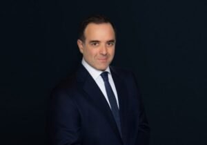 Ο Θοδωρής Κυριακού στην «κλειστή» ομιλία Τραμπ στο Νταβός – enikonomia.gr