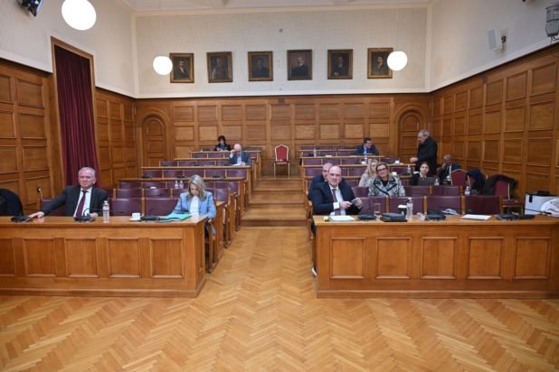 Εξεταστική για ΟΠΕΚΕΠΕ-Αποστολάκος: Υπήρχαν μεμονωμένα περιστατικά παραβατικότητας – Ο Οργανισμός είχε 1.500