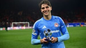 Ολυμπιακός: Στην κορυφαία ενδεκάδα του Champions League, ο”Άγιος Τζολάκης” (Βίντεο)