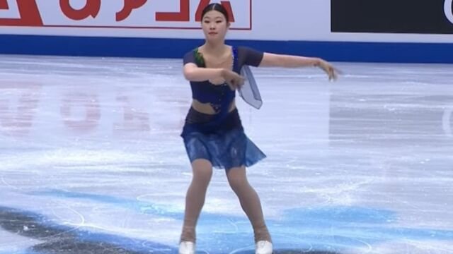 Αθλήτρια από την Kίνα χόρεψε την “Αστερομάτα” της Κλαυδίας σε αγώνα καλλιτεχνικού πατινάζ (Βίντεο)