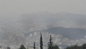 SOS για τον αέρα που αναπνέουμε: Η κλιματική κρίση πνίγει τις ελληνικές πόλεις