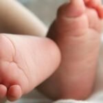 Δημογραφική «Βουτιά» στις Γεννήσεις: Πτώση 4,2% το 2025 βάσει νέων στοιχείων