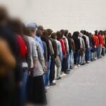 Αισιόδοξες Εξελίξεις στην Ισπανία: Σημαντική Μείωση της Ανεργίας τον Μάρτιο εγείρει προσδοκίες για την Οικονομία