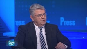 Δημήτρης Νατσιός: Η μονιμότητα των δημοσίων αποτελεί κόκκινη γραμμή για εμάς – Η «Νίκη» θα κατέβει αυτόνομα