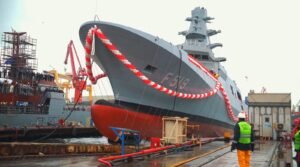 Η Τουρκία καθέλκυσε την 5η φρεγάτα AKDENIZ – Η σύγκριση με τις ελληνικές FDI Belharra