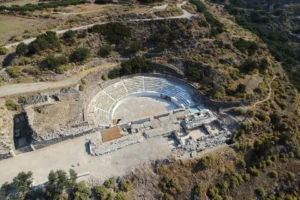 Megaron Plus: Διάλεξη για το Ρωμαϊκό Θέατρο της Αρχαίας Μήλου