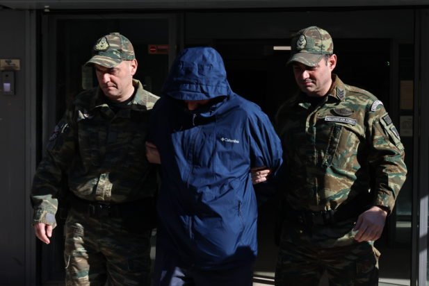 Σε διαθεσιμότητα με απόφαση του αρχηγού ΓΕΕΘΑ ο Σμήναρχος που συνελήφθη για κατασκοπεία