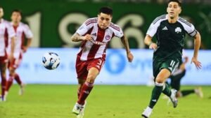 Αθλητικές μεταδόσεις: Πού θα δείτε τα ντέρμπι Ολυμπιακός – Παναθηναϊκός, Άρης – ΠΑΟΚ και τα υπόλοιπα ματς της Super League