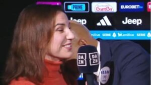 Σπαλέτι: Ένα φιλί στη δημοσιογράφο άναψε φωτιά για το VAR και τη διαιτησία (Βίντεο)
