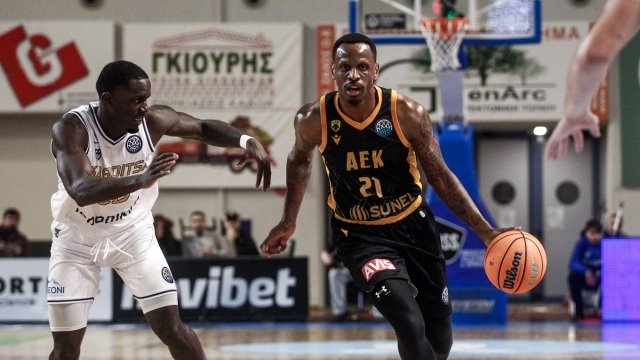 Καρδίτσα – ΑΕΚ 62-90, Basketball Champions League:  Ο “διαστημικός” Νάναλι έφερε την Ένωση πιο κοντά στα προημιτελικά (Βίντεο)