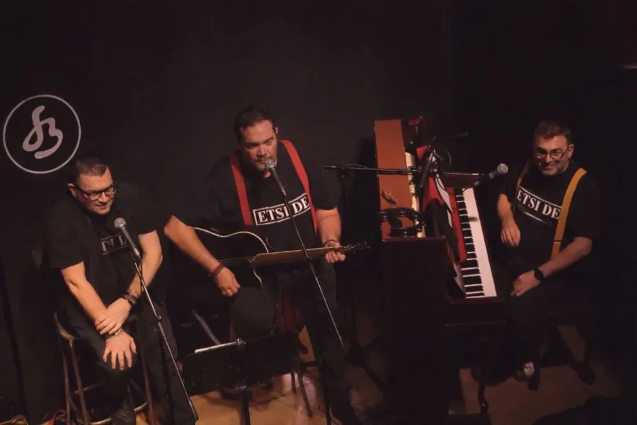 Oι ETSI DE επιστρέφουν Παρασκευή και 13 στο «Πατάρι»