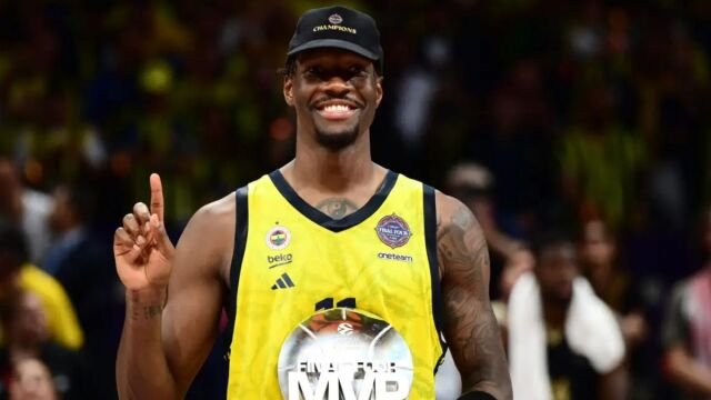 “Πυροδότησε” τη βόμβα με Νάιτζελ Χέιζ-Ντέιβις ο Παναθηναϊκός AKTOR: Συμβόλαιο για 2,5 χρόνια υπογράφει ο Αμερικανός (Βίντεο)