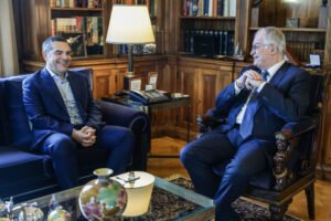 Στο Προεδρικό Μέγαρο ο Τσίπρας – Τι συζητήθηκε στη συνάντηση με τον Τασούλα