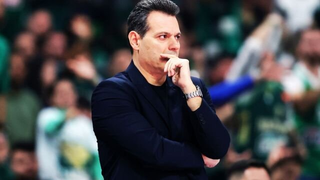 Aπίστευτη ιστορία του Δημήτρη Ιτούδη για τον Νάιτζελ Χέιζ-Ντέιβις: “Eίχε βάλει Μπετόβεν και σούταρε έξτρα τα μεσάνυχτα” (Βίντεο)