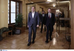 Τσίπρας για συνέντευξη Στουρνάρα: Μια τρίτη θητεία αξίζει κάθε κόπο…