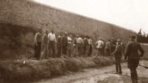 Χάρης Δούκας: Ο Δήμος Αθηναίων έτοιμος να συμβάλει στην απόκτηση των συγκλονιστικών φωτογραφιών από την Καισαριανή