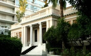 Υδρογονάνθρακες: Η Ελλάδα Υπογράφει Συμφωνίες Έρευνας με Chevron και Helleniq Energy – Η Δήλωση του Πρωθυπουργού