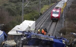 Τέμπη: Εισαγγελική Παραγγελία για Εκταφή Εννέα Θυμάτων Ανοίγει νέο Κύκλο Ερευνών