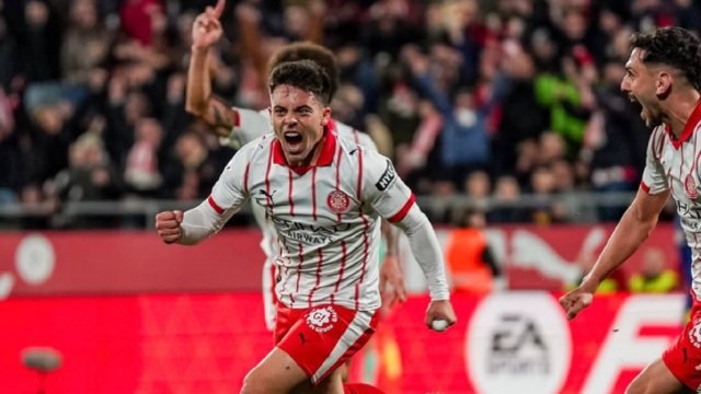 Χιρόνα – Μπαρτσελόνα 2-1: Η Χιρόνα επικρατεί με ανατροπή, δίνοντας το προβάδισμα στη Ρεάλ Μαδρίτης στη La Liga