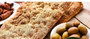 Καθαρά Δευτέρα 2026-Σαρακοστιανό τραπέζι: Αυτή είναι η τιμή της λαγάνας-Ποια ημέρα μπορείτε να αγοράσετε τα